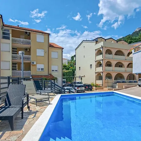 1 Bedroom Nice Apartment In Baska Voda Apartman Baška Voda