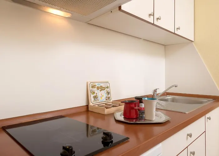 1 Bedroom Nice Apartment In Baska Voda Baška Voda